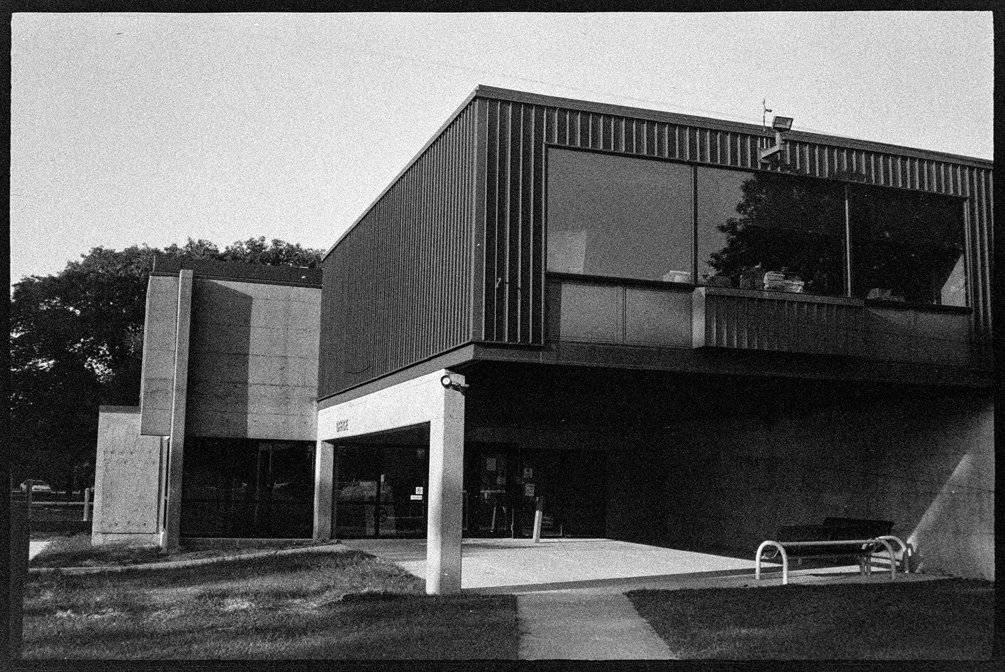 School building in Columbus, Indiana