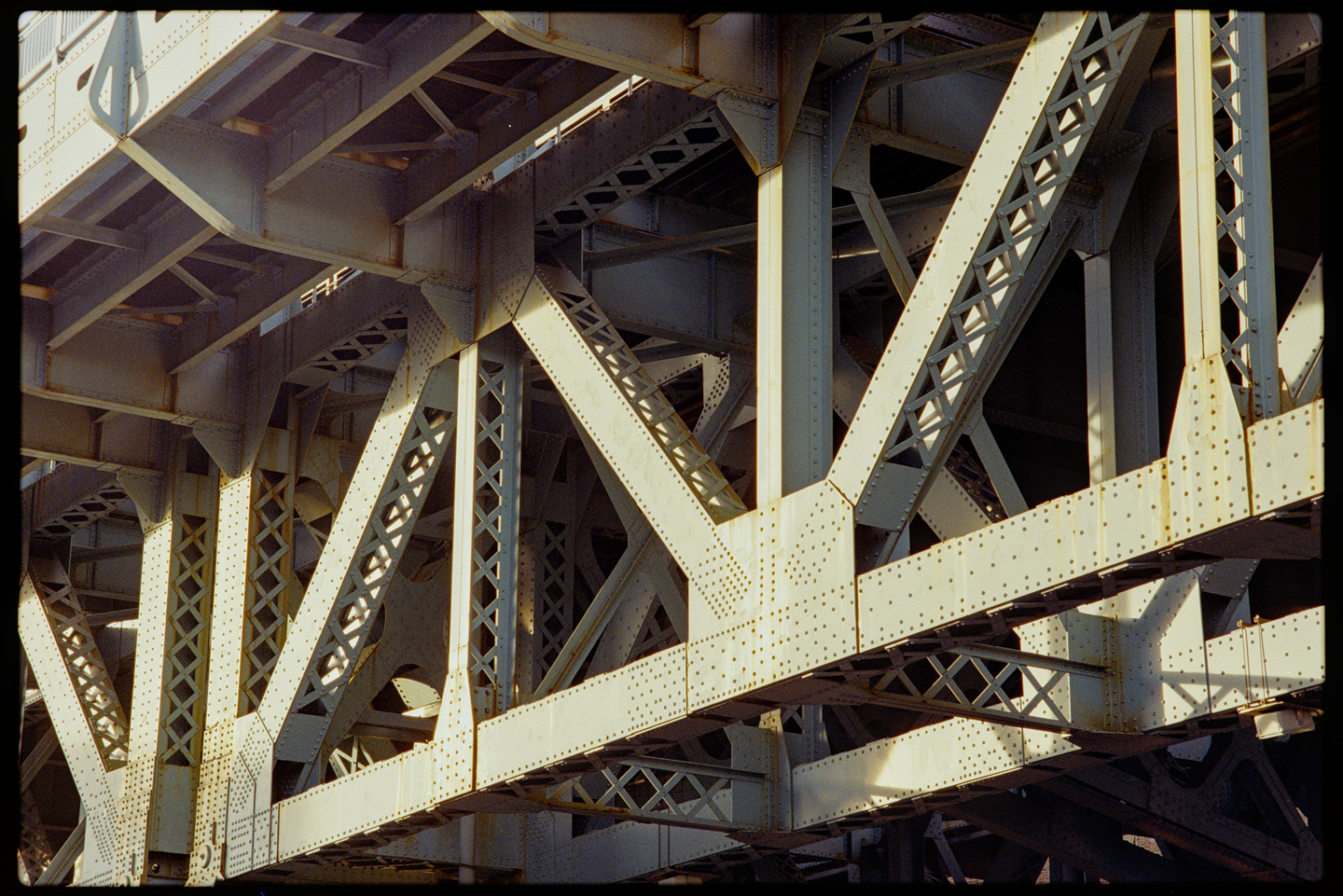 Benjamin Franklin Bridge in the bright sunlight